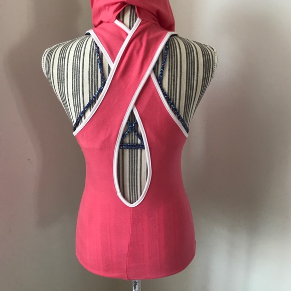 Tops - Pink Sleeveless Hoodie